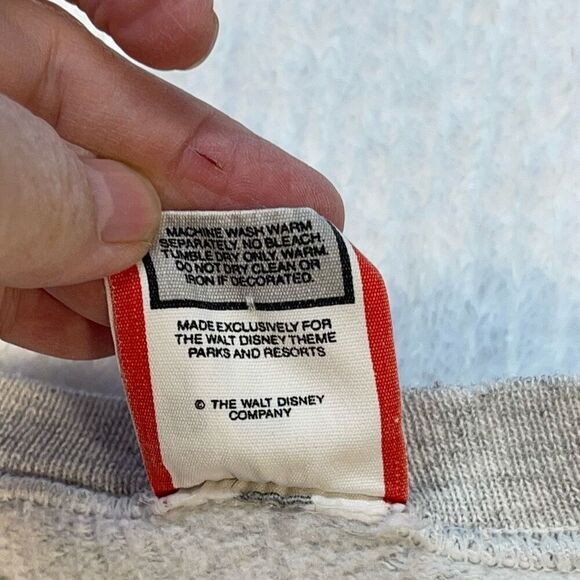 Disney Heathered Gray Crew Neck Graphic Fleece Lined Pullover Sweatshirt Large - Picture 3 of 10